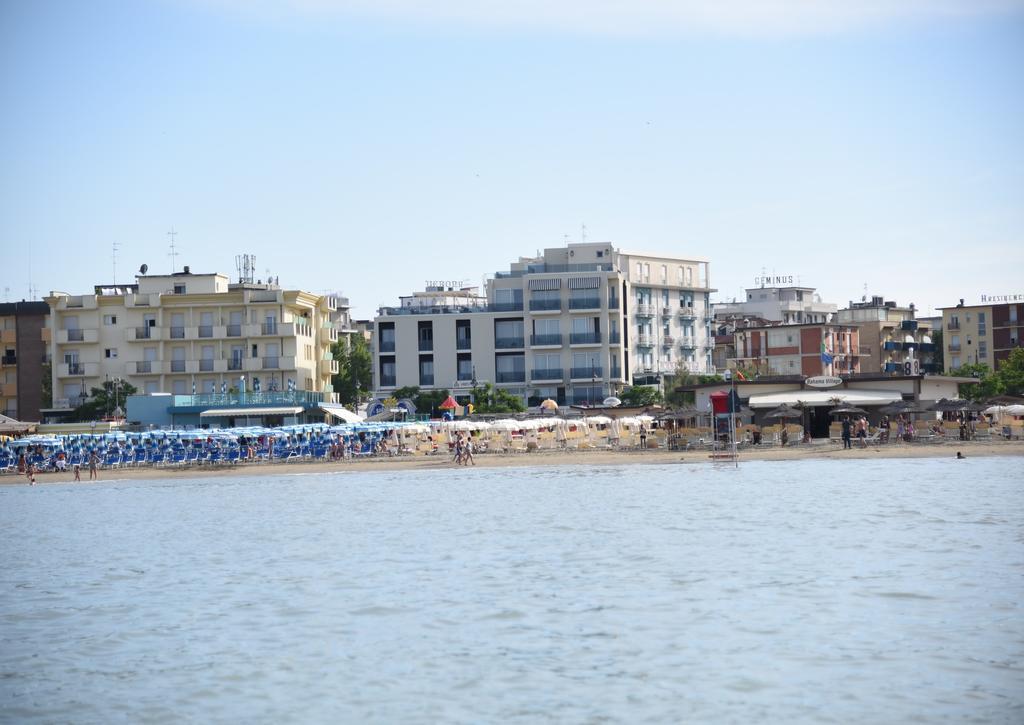 Hotel Vista Mare & Spa - Aperto Tutto L'Anno เชเซนาติโก ภายนอก รูปภาพ
